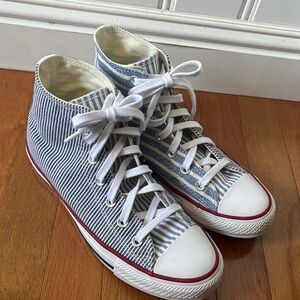 Converse all star chuck Taylor Men size 8/ Women’s 6 Americana high top sneaker